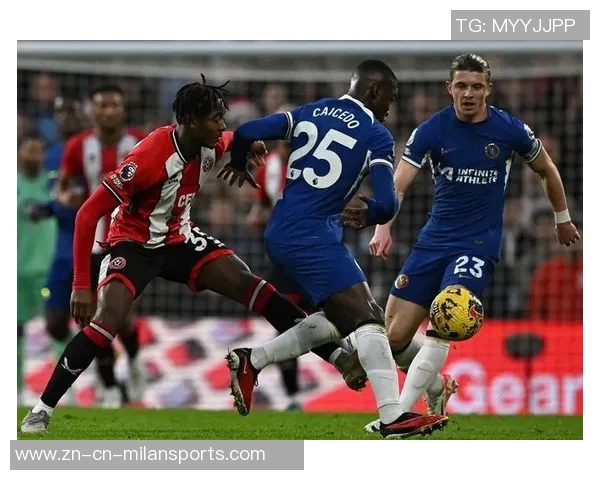 隆戈透露罗马与切尔西洽谈迪萨西转会里昂和巴黎FC也表达兴趣