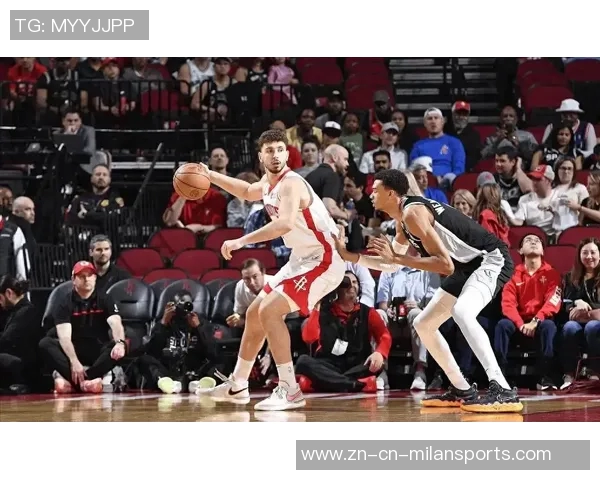 文班亚马轻松破解魔术技巧让观众惊叹不已真相竟如此简单 文班亚马轻松破解魔术技巧让观众惊叹不已真相竟如此简单